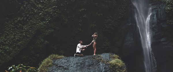6 best places to propose for a unique engagement.